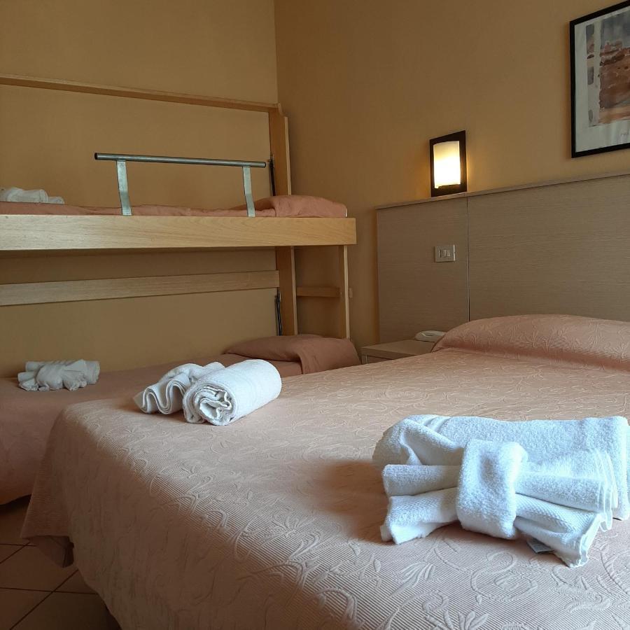 Hotel Originale By Alehotels ريميني المظهر الخارجي الصورة