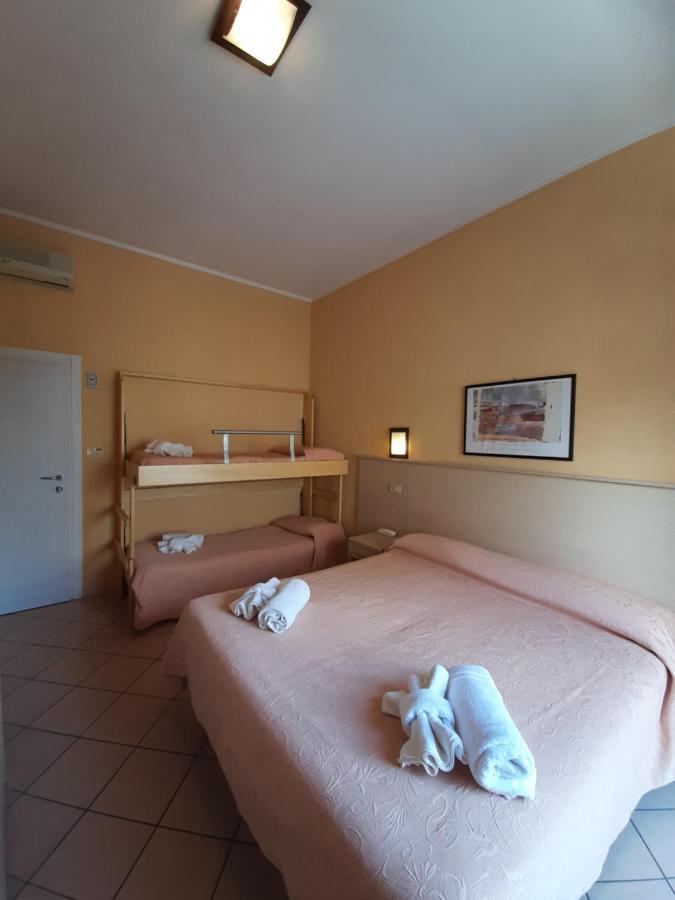 Hotel Originale By Alehotels ريميني المظهر الخارجي الصورة